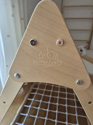 Kinderfeets Kletterdreieck + Rutsche