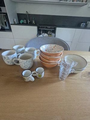 Geschirr zum Verschenken  Bild 5