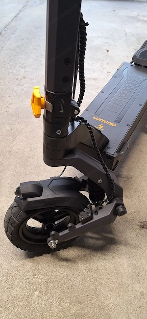 Ausom L2 Max E-Scooter (Single Motor) - Top Zustand - Reifen wie neu! Bild 8