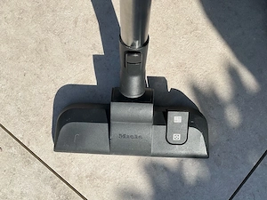 Miele S2121 Staubsauger Bild 4