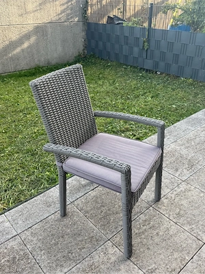 Gartenset (Tisch + 6 Stühle) Bild 5