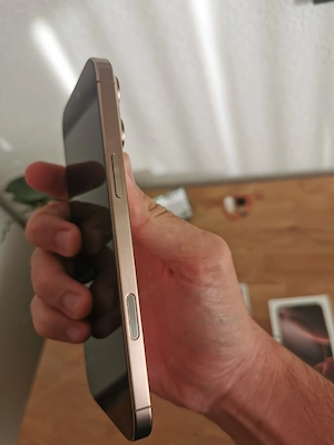 iPhone 16 Pro Max, 256GB, Desert Titanium Bild 4