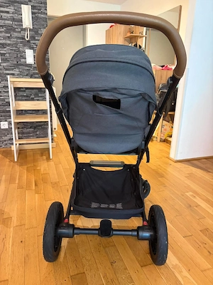 Kinderwagen Set inkl. Isofix Station Bild 2