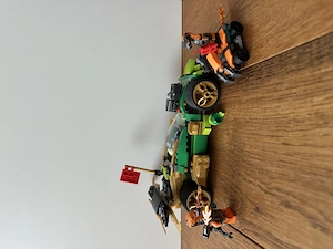 Lego Ninjago Lloyds Rennwagen 71763 Bild 3