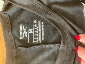 Reebok T-Shirt schwarz Gr. M ungetragen mit Etikett Bild 3