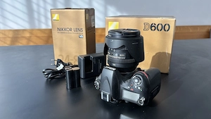Nikon D600 Vollformat-Set mit Nikon 24 85 mm VR + Zusatzakku + Buch Bild 3