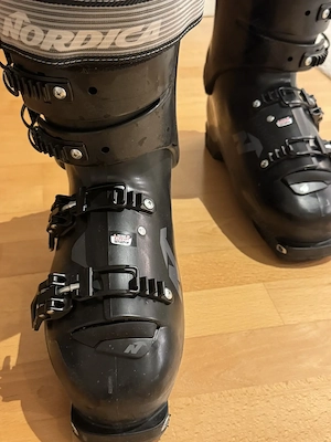 Tourenskischuhe NORDICA Elite 130 Größe 44 Bild 2
