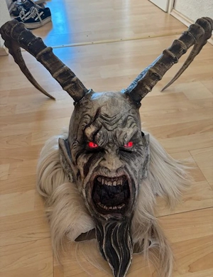 Mote Krampusmaske Bild 2