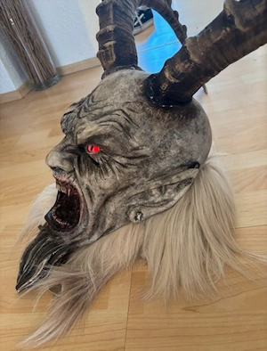 Mote Krampusmaske Bild 4