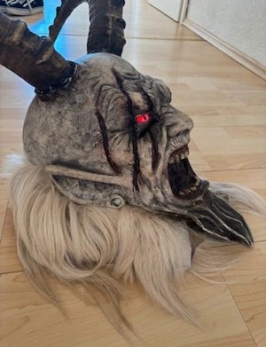 Mote Krampusmaske Bild 7