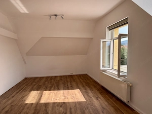 Helle 2,5 Zimmer Dachgeschosswohnung in Lauterach zu vermieten