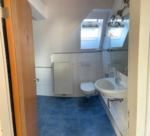 Helle 2,5 Zimmer Dachgeschosswohnung in Lauterach zu vermieten Bild 5