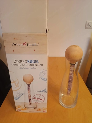 NEU: Original ZirbenFamilie Set: Wasserkaraffe mit Zirbenkugel & Edelsteinstab Bild 5