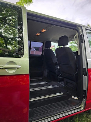 VW Multivan T6 langer Radstand  Bild 4