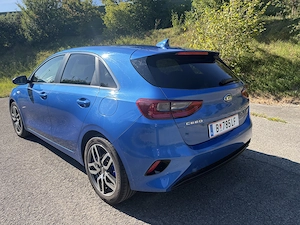 Kia Ceed 1.6 crdi Bild 3