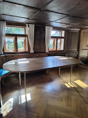 Esstisch mit Holztischplatte  Bild 2