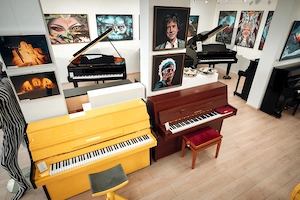 Yamaha Klavier U1, schwarz poliert -mit Silent - kostenlose Lieferung in ganz Österreich (*) Bild 13