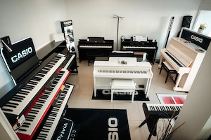 Yamaha Klavier U1, schwarz poliert -mit Silent - kostenlose Lieferung in ganz Österreich (*) Bild 14