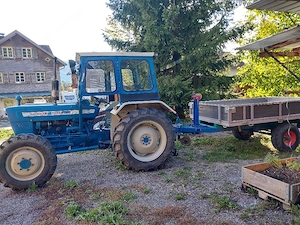 Ford 3000 Allrad  Bild 2