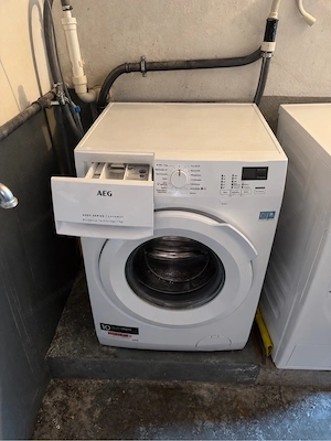 AEG Waschmaschine 7 kg   ca. 1 Jahr alt