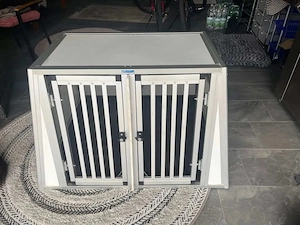 HUNDEBOX ALU mit Trennwand zum herausziehen