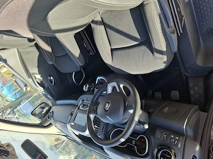 Renault Trafic SpaceClass Energy dCi 145, 7-Sitzer Bild 6