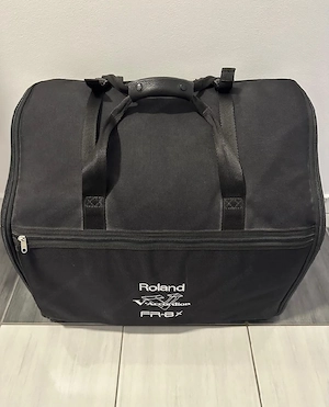  Roland FR-  8x V Akkordeon  Bild 3