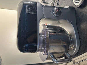 Verkaufe kaum gebrauchte Kenwood Küchenmaschine
