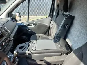 Renault Trafic Bild 15