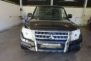 Mitsubishi Pajero Bild 19