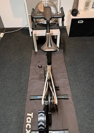 Zwift Ride mit KICKR CORE 2 Bild 2
