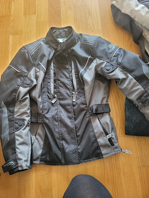 Motorradkleidung Bild 4