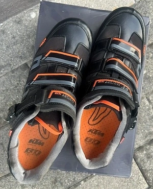KTM Rennradschuhe Gr 46 Bild 3