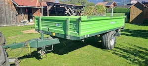 Traktor Anhänger 4 Tonnen Kipper  Bild 4