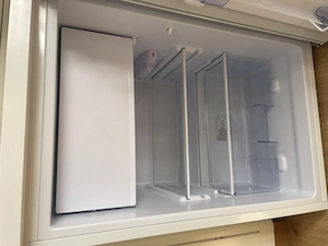 Kühlschrank mit Gefrierfach Bild 2