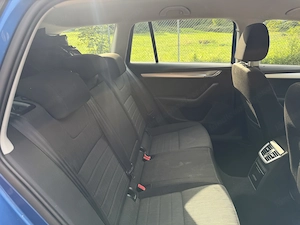 Skoda Octavia Kombi TDI Allrad TÜV NEU Bild 7