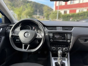 Skoda Octavia Kombi TDI Allrad TÜV NEU Bild 5