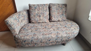 Schöne kleine Couch zu verschenken Bild 3