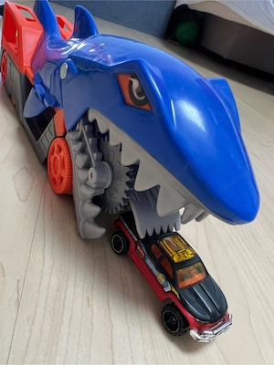 Hotwheels Haifresser Bild 3