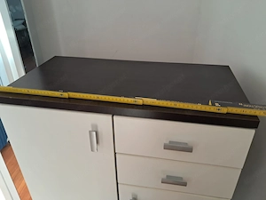 Schöner Garderobenschrank Kästchen  Bild 4