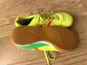 Hallenschuhe Gr. 33 Bild 2