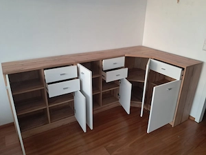 Praktischer Eckkasten Eckschrank Bild 2