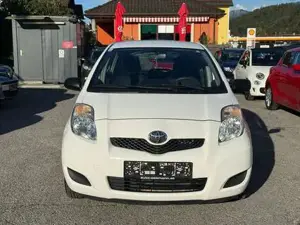 Toyota Yaris Bild 2