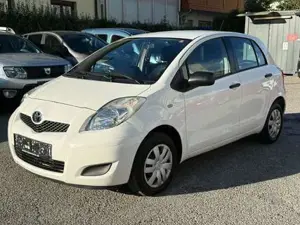 Toyota Yaris Bild 3