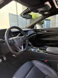 Opel Insignia Bild 2