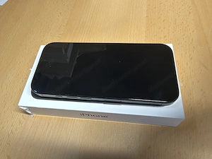 iPhone 16 Pro 256 GB Bild 3