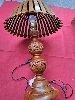 Eine wunderschöne Tischlampe !! Bild 3