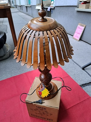 Eine wunderschöne Tischlampe !! Bild 4