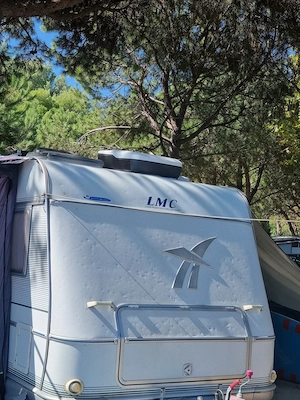 Verkaufe Wohnwagen  LMC  mit Solaranlage  Bild 5