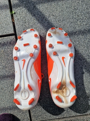 Fußball Schuhe Bild 4
